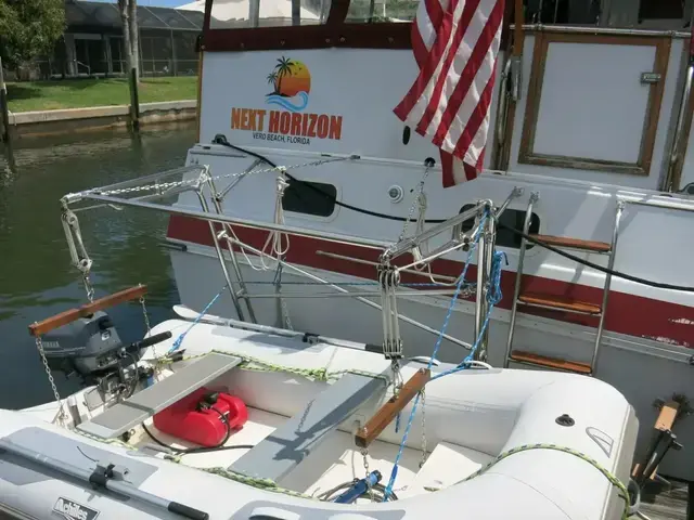 Californian 38 Sundeck Trawler