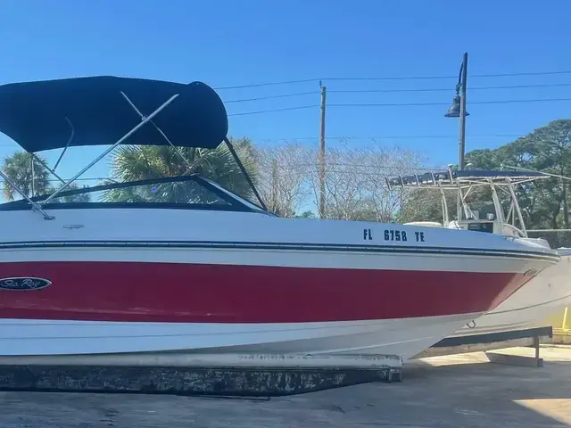 Sea Ray 23