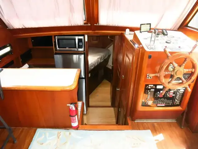 Californian 38 Sundeck Trawler