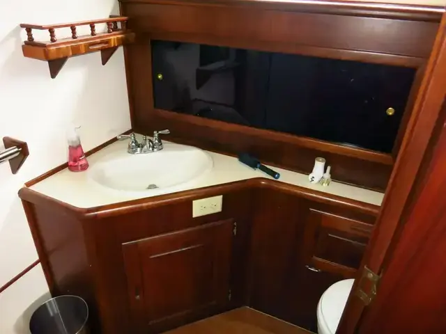 Californian 38 Sundeck Trawler