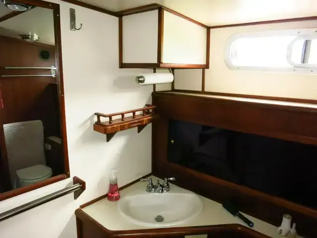 Californian 38 Sundeck Trawler