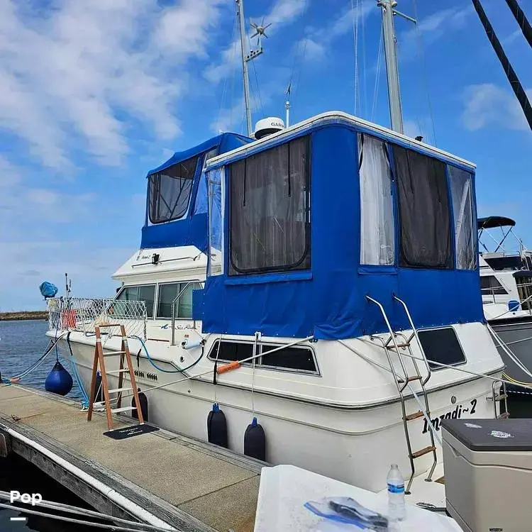 1987 Sea Ray 360 aft cabin