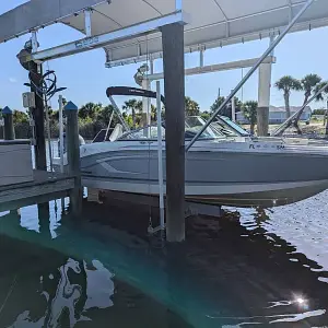 2019 Chaparral 21 H2O Deluxe