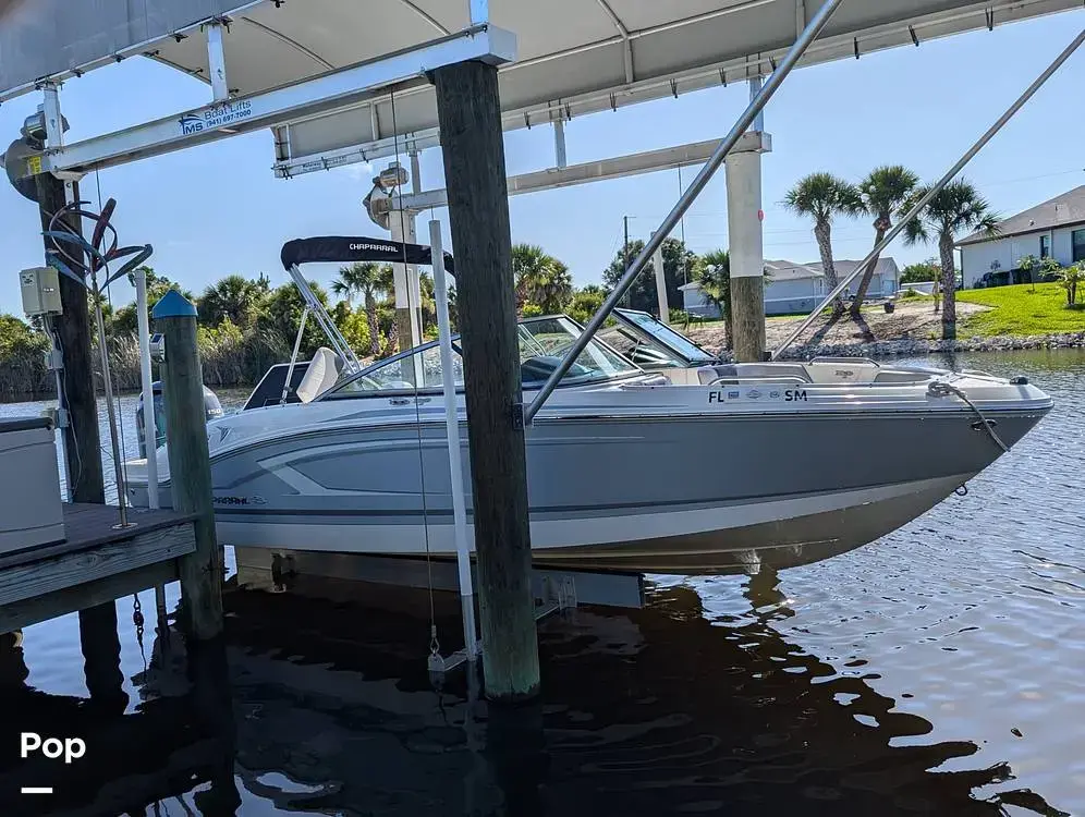 2019 Chaparral 21 h2o deluxe