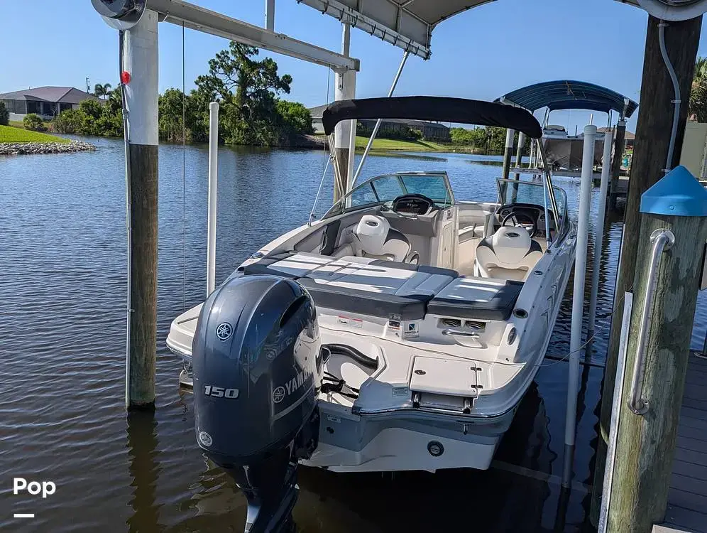 2019 Chaparral 21 h2o deluxe