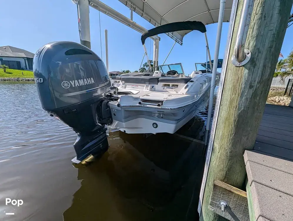 2019 Chaparral 21 h2o deluxe