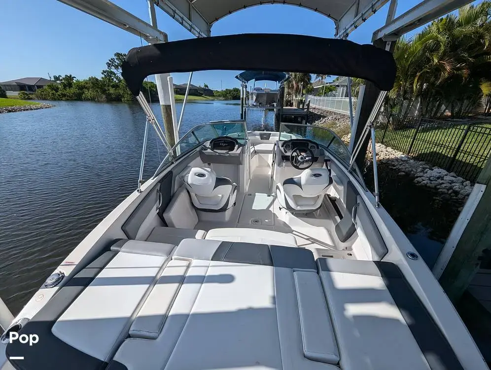 2019 Chaparral 21 h2o deluxe