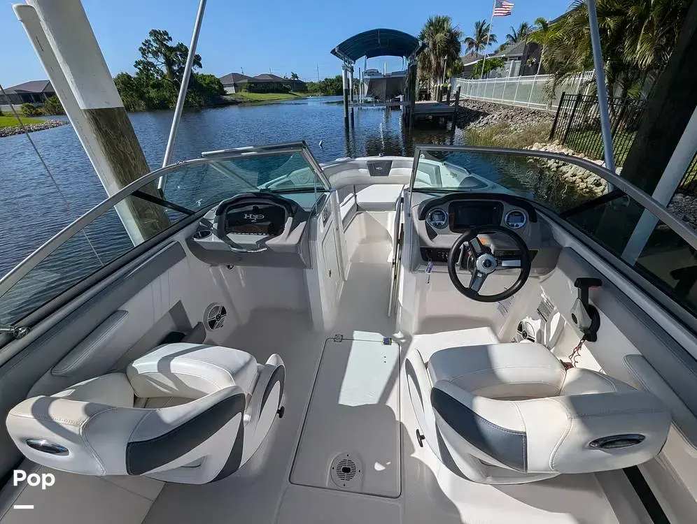 2019 Chaparral 21 h2o deluxe