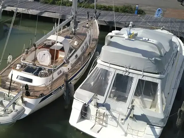 Hallberg-Rassy 43