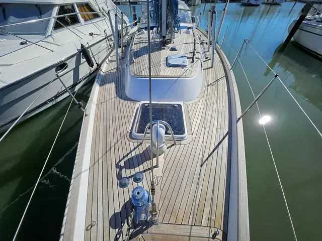 Hallberg-Rassy 43