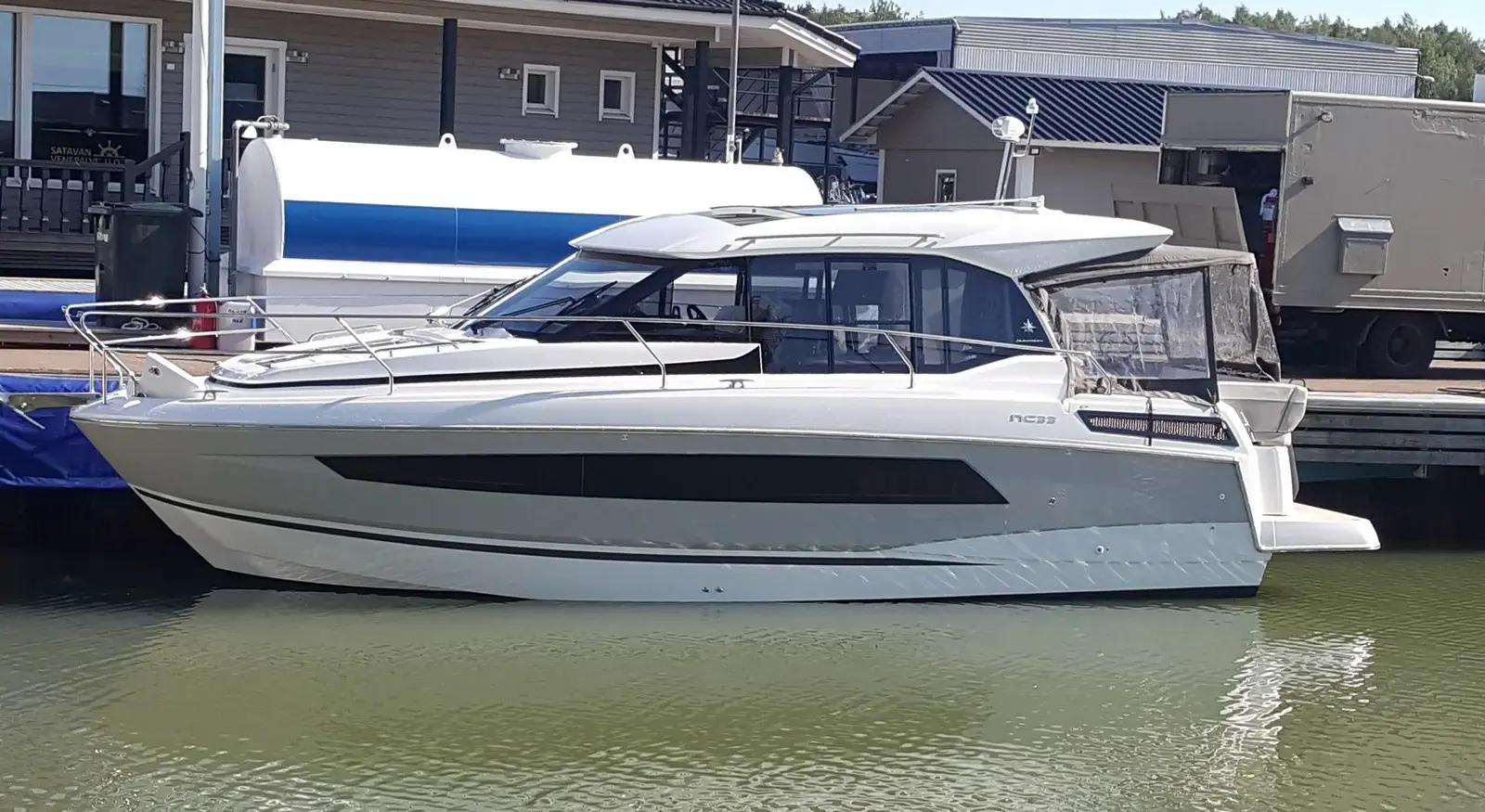 2018 Jeanneau nc 33