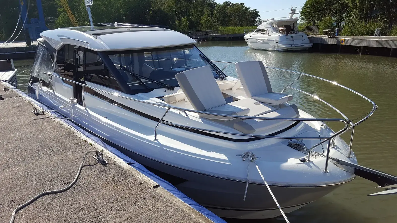 2018 Jeanneau nc 33