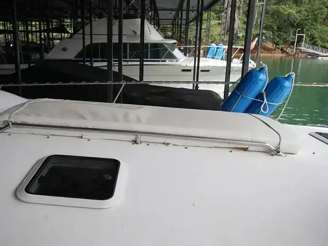 Sea Ray 330 Sundancer