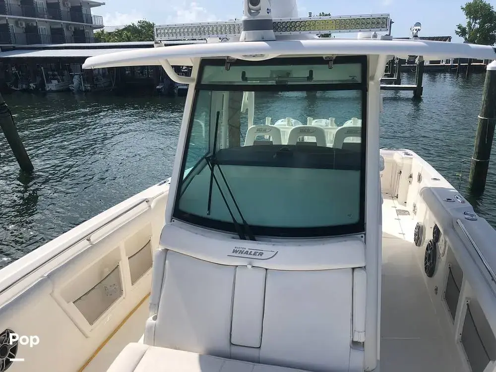 2015 Boston Whaler 350 outrage