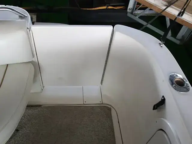 Sea Ray 330 Sundancer