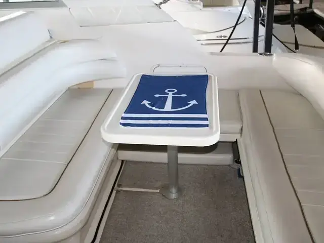 Sea Ray 330 Sundancer