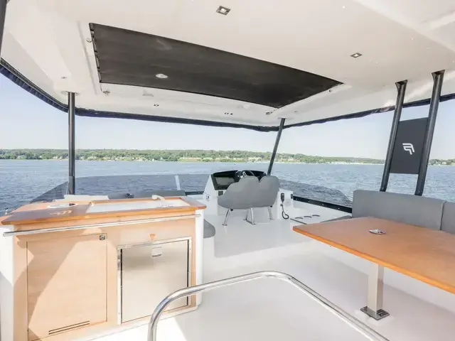 Fountaine Pajot MY6