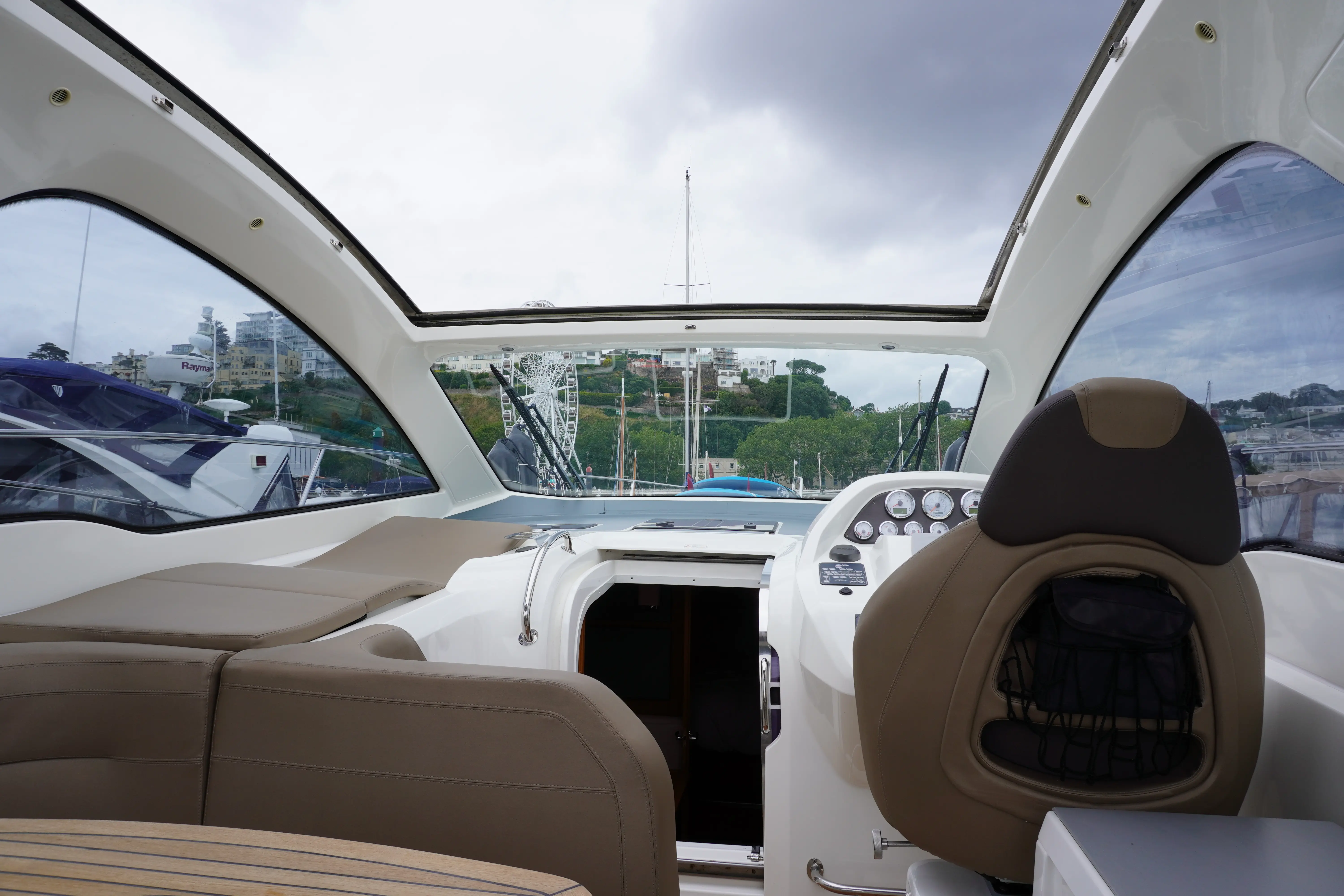 2013 Bavaria 35 ht