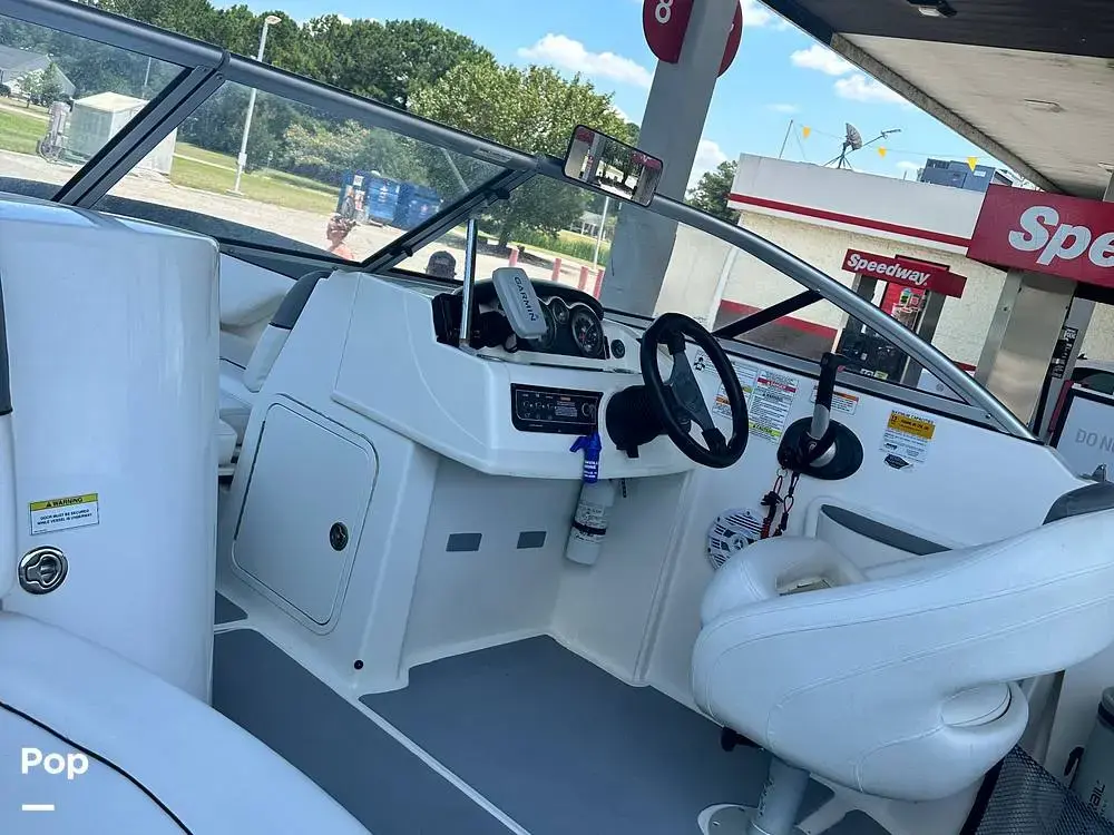 2015 Bayliner 215 bowrider