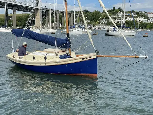 Classic Oystercatcher 16 Gaff Cutter