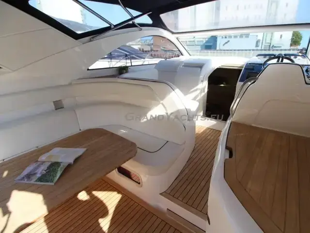 Fairline Targa 38