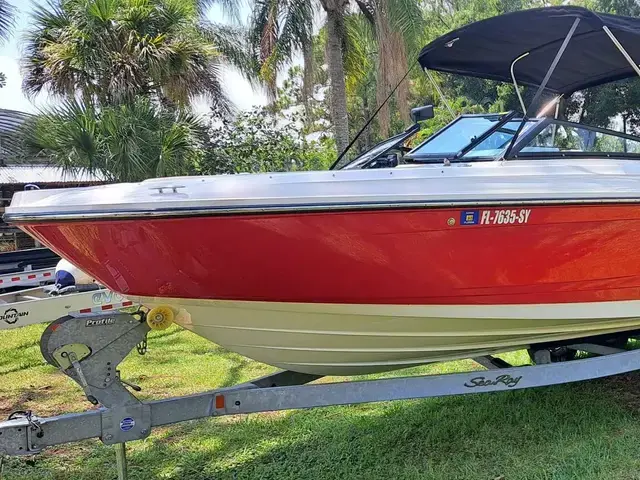 Sea Ray SPX 230 OB