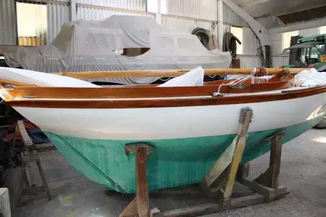 1988 Herreshoff classic doughdish