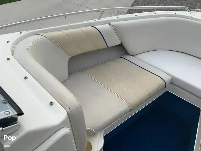 Sea Ray 220 Signature Select