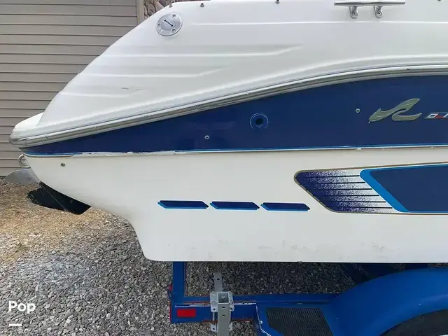 Sea Ray 220 Signature Select