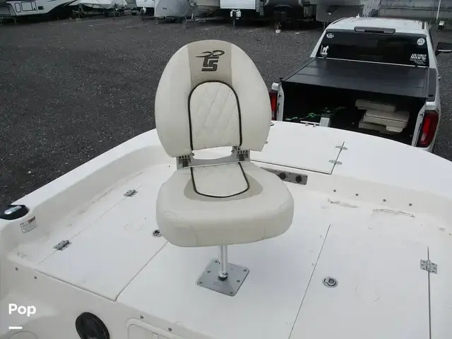 Carolina Skiff 23 LS