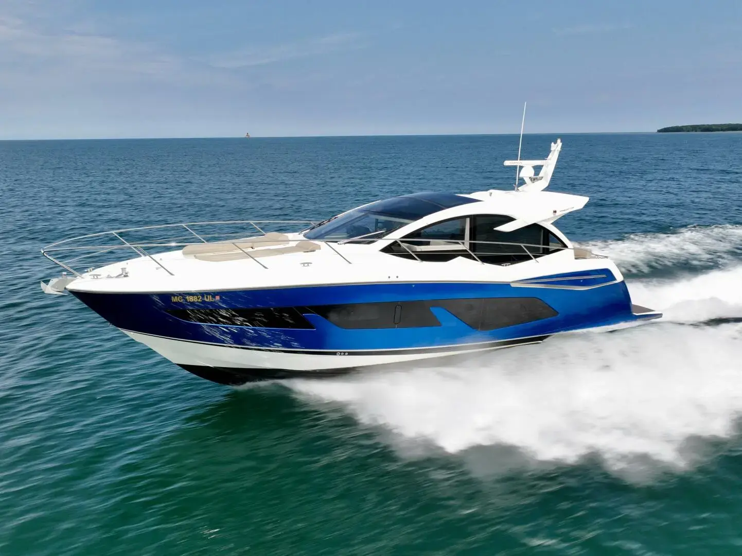 2019 Sunseeker predator