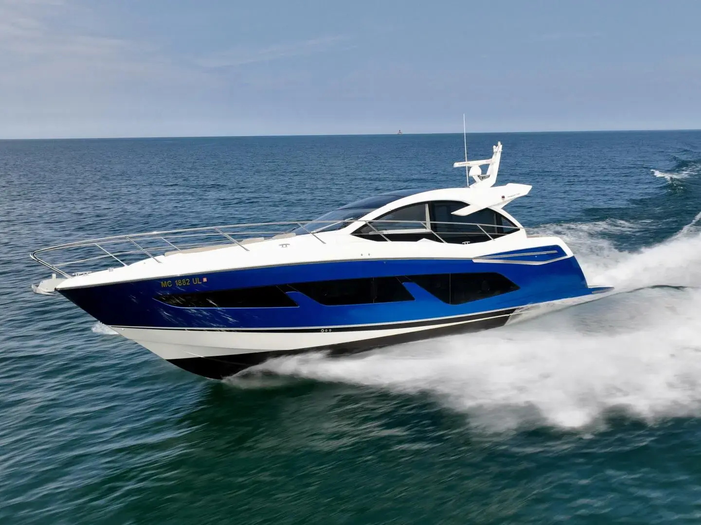 2019 Sunseeker predator