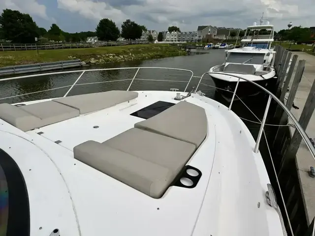 Sunseeker Predator 54