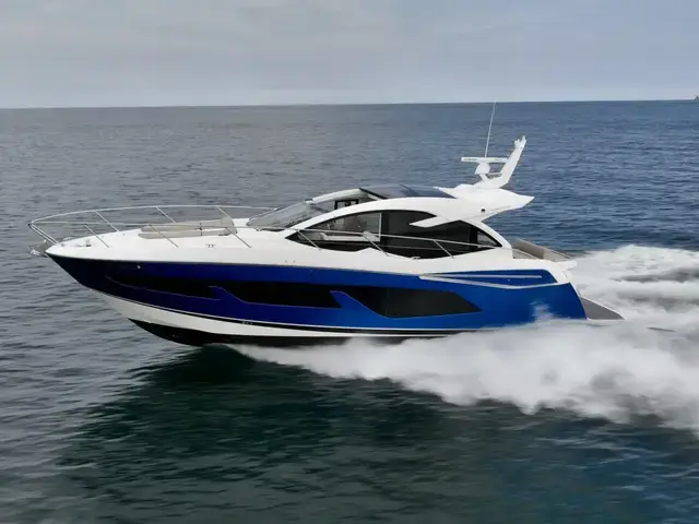 Sunseeker Predator 54