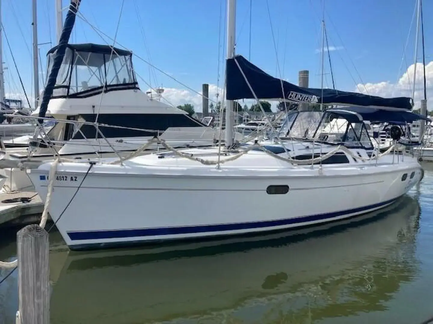 1999 Hunter 380