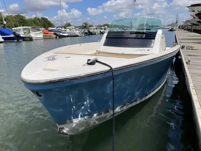 Cormate Utility 27 Supermarine