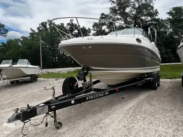 Sea Ray 240 Sundancer