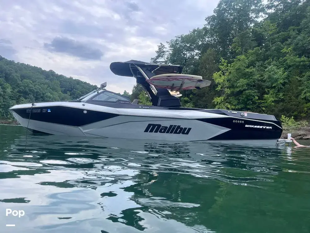 2023 Malibu wakesetter 26 lsv