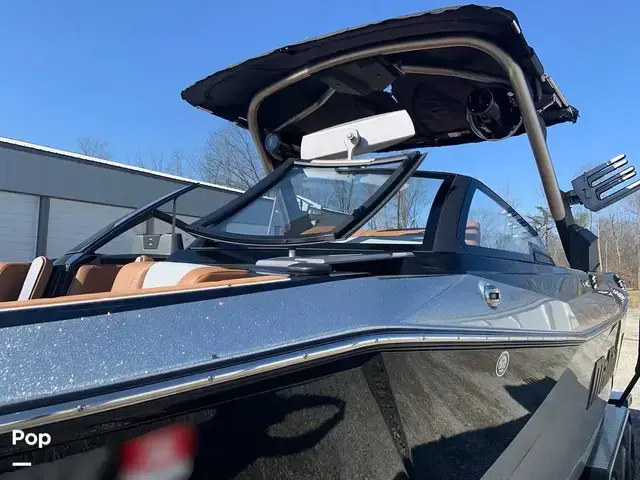 Malibu Wakesetter 26 LSV