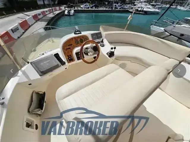 Sealine F37