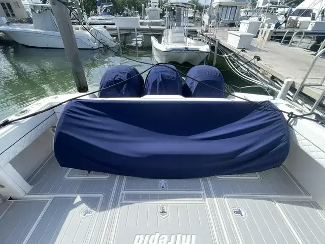 Intrepid Boats 390 Sport Yacht