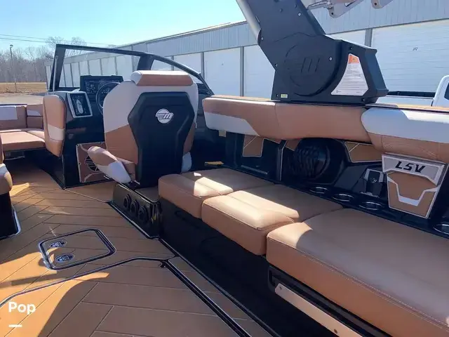 Malibu Wakesetter 26 LSV