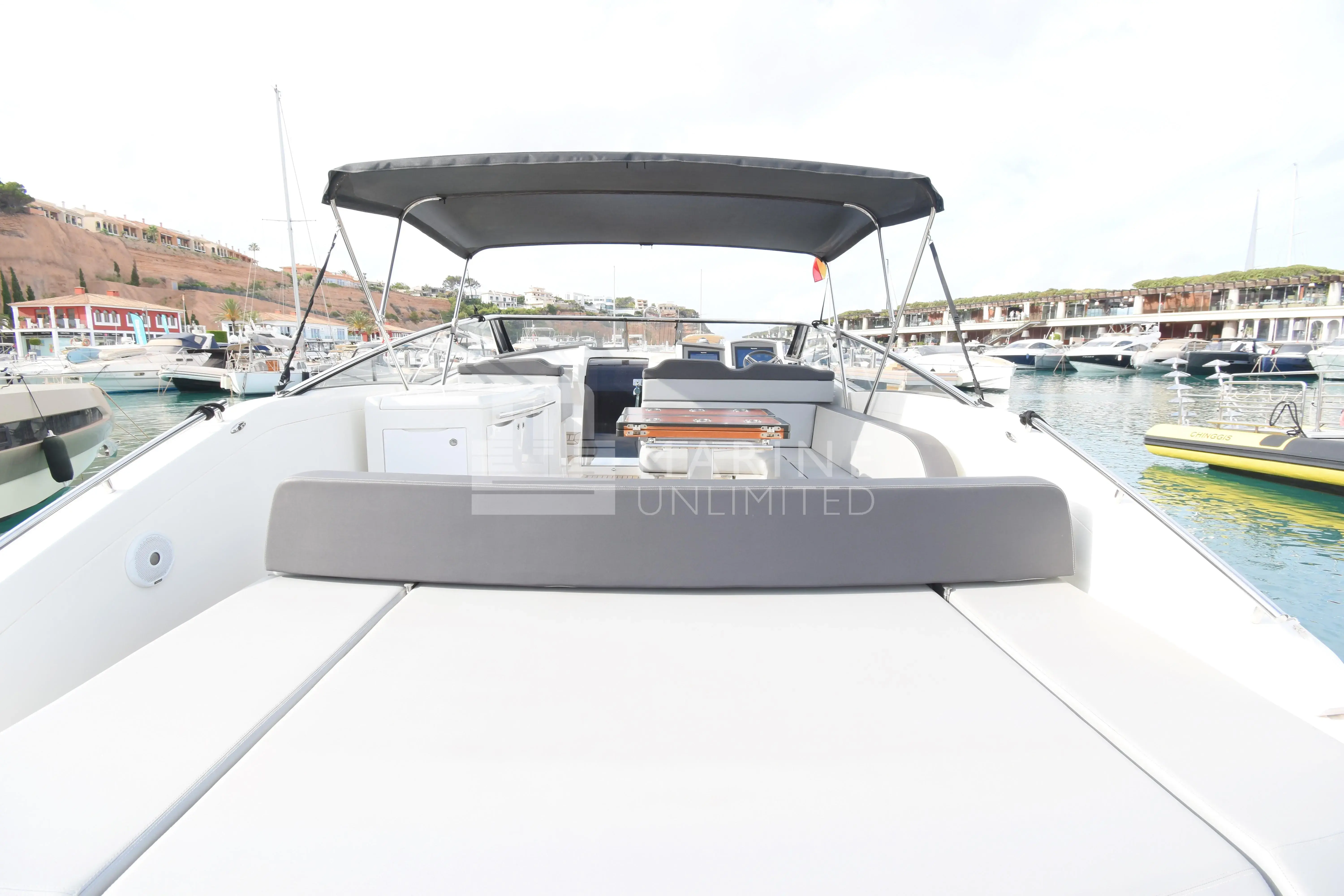 2018 Bimini 39 camira