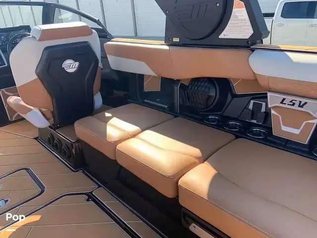 Malibu Wakesetter 26 LSV