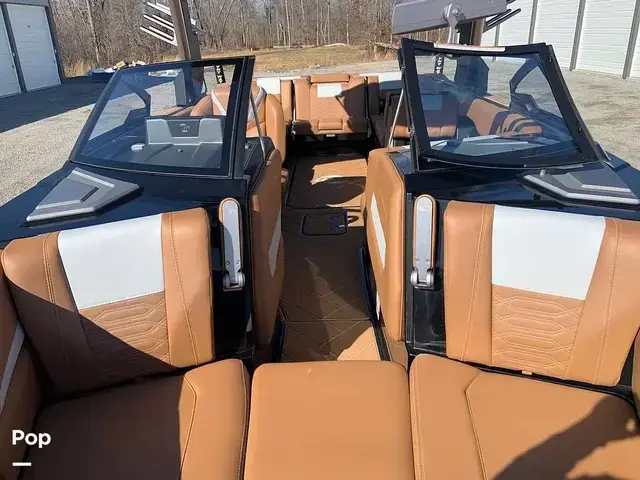 Malibu Wakesetter 26 LSV