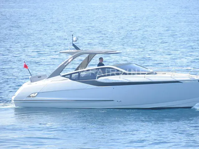 Fairline F Line 33