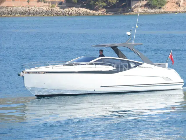 Fairline F Line 33