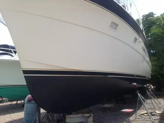 Hatteras 53 Convertible