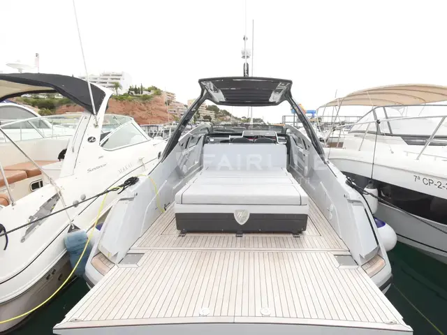 Fairline F Line 33