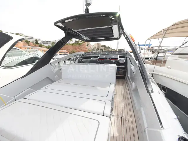 Fairline F Line 33